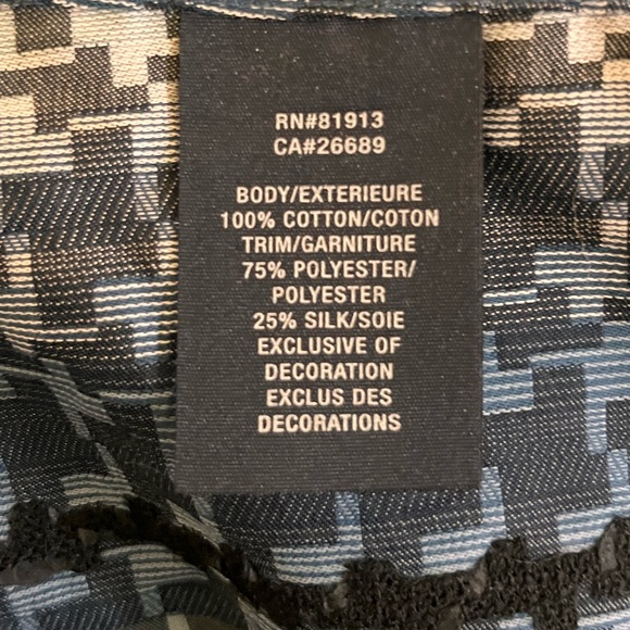 Robert Graham - Men’s Medium - Blue and White - 100% Cotton - Button Up Shirt - Picture 7 of 16